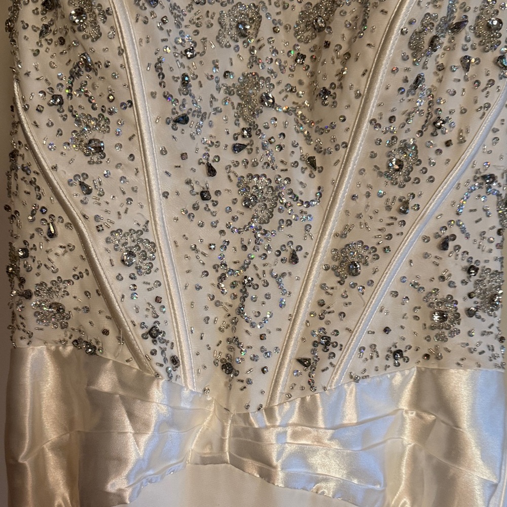 Elegant Beaded White Strapless Dress - Picture 6 of 16